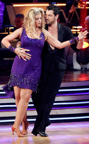 DWTS, Kirstie Alley, Maksim Chmerkovskiy DWTS, Kirstie Alley, Maksim Chmerkovskiy